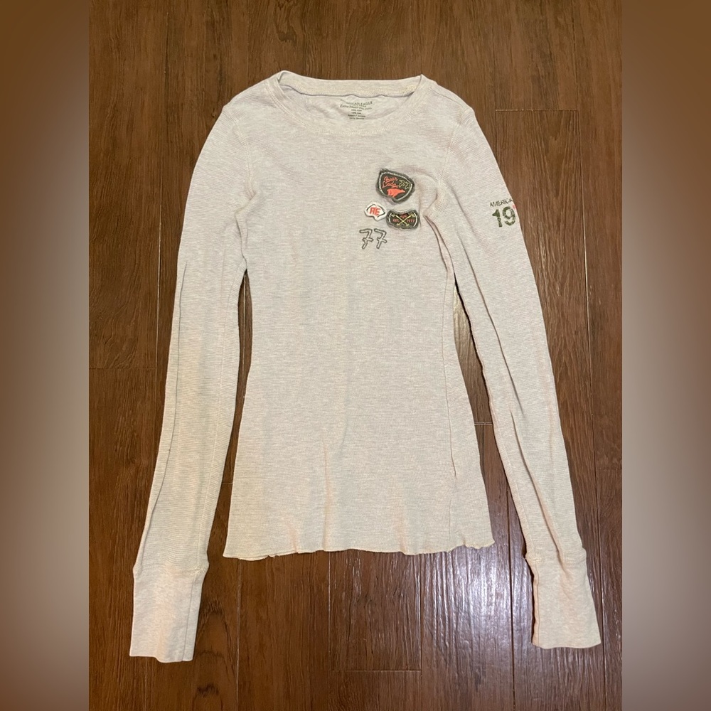 American Eagle patched thermo t